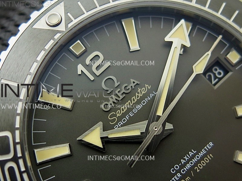 Planet Ocean 600M 43.5mm Black Ceramic Bezel SS VSF 1:1 Best Edition Gray Dial on Black Rubber Strap A8900